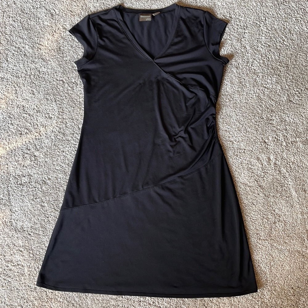 Athleta Black Tee Dress. MP